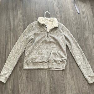Hollister Sherpa Lined Grey Quarter Zip